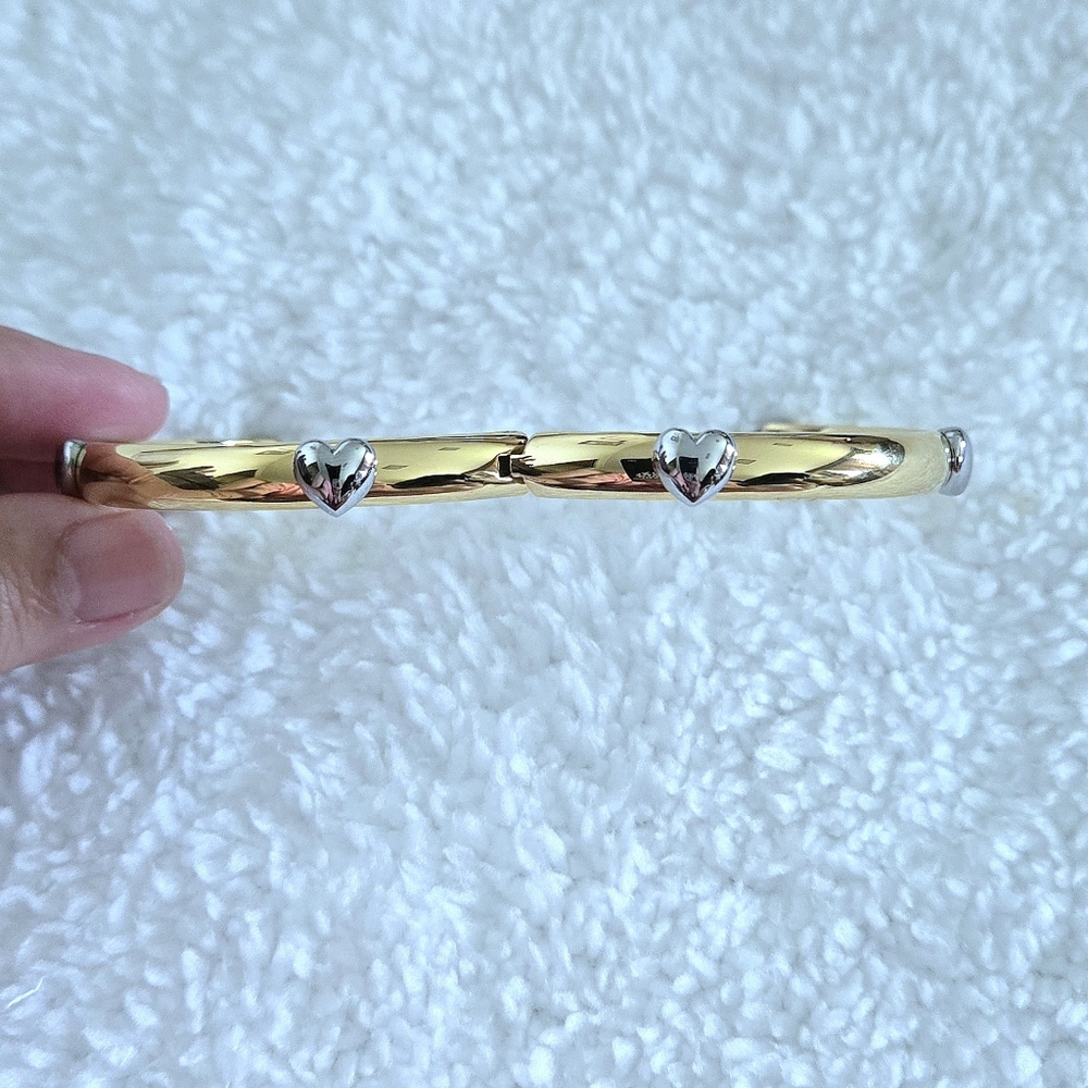 Kate Spade Gold💛 "Heartful" Hinged Bracelet - NWT - Picture 12 of 16